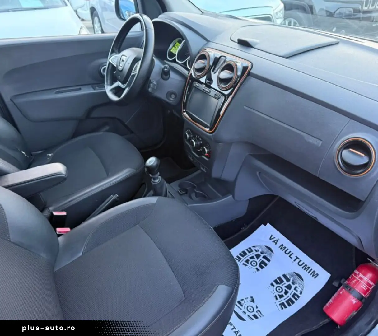 Dacia Lodgy 1.5 dCi Diesel Stepway Celebration 7 LOCURI