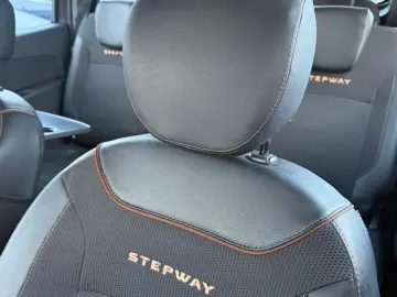 Dacia Lodgy 1.5 dCi Diesel Stepway Celebration 7 LOCURI