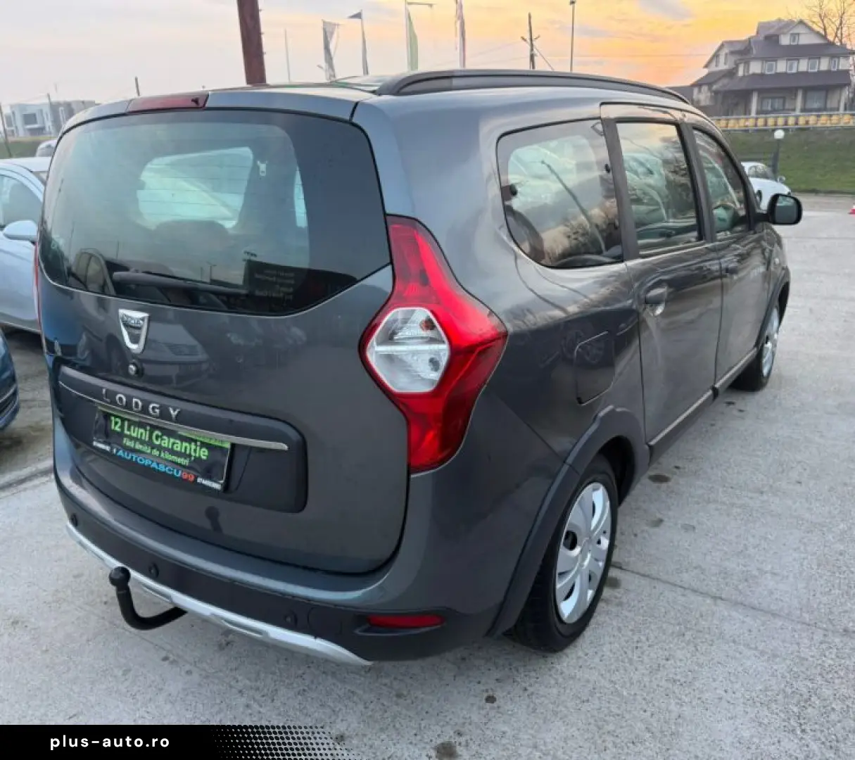 Dacia Lodgy 1.5 dCi Diesel Stepway Celebration 7 LOCURI