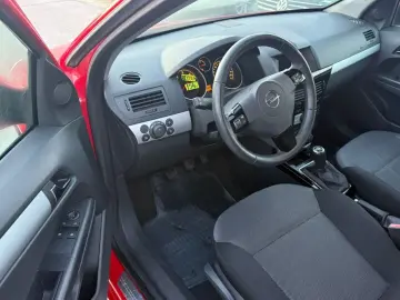 Opel Astra 1.7 CDTI Edition „111 Jahre”