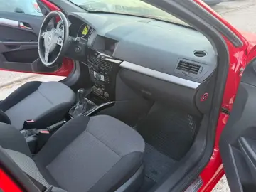 Opel Astra 1.7 CDTI Edition „111 Jahre”