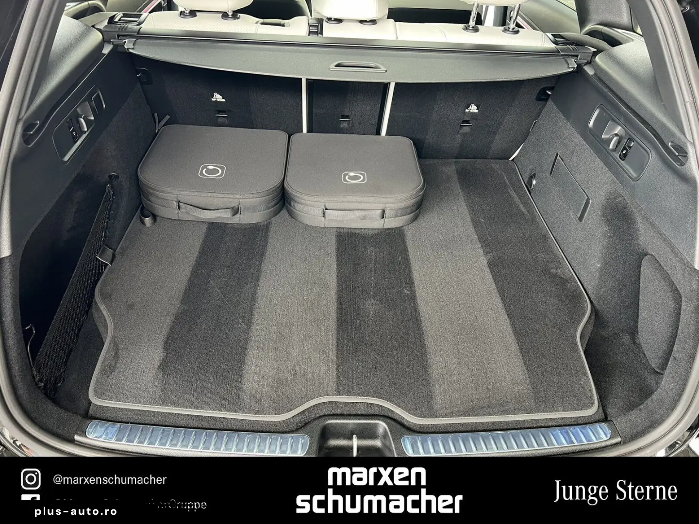 MERCEDES-BENZ GLC 300 de 4M AMG Pano Night Burm3D 36&hellip;