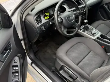 Audi A4 2.0 TDI Attraction