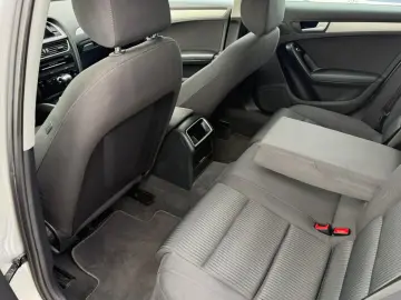 Audi A4 2.0 TDI Attraction