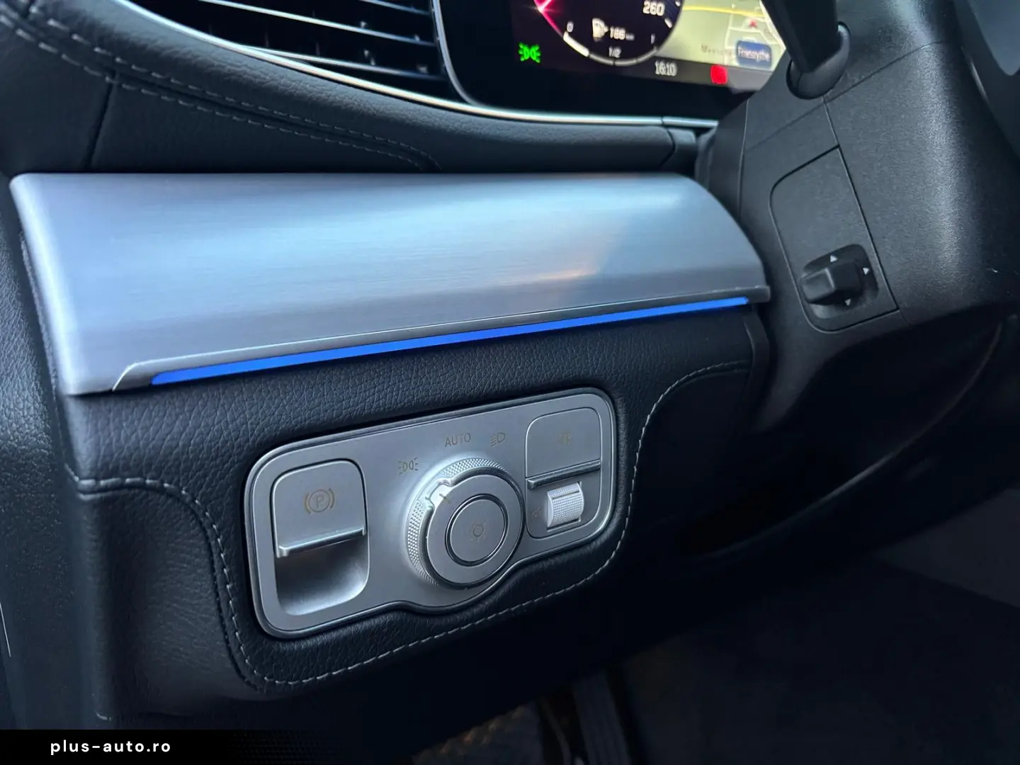 MERCEDES-BENZ GLE 450 d AMG HUD Distronic Night AHK &hellip;