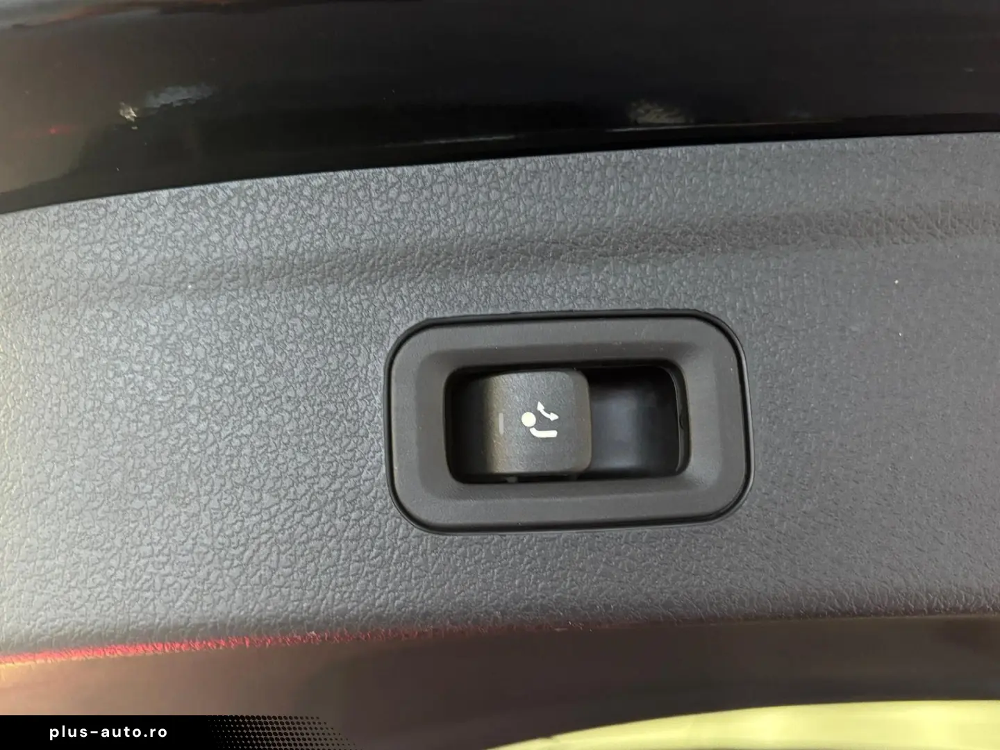 MERCEDES-BENZ GLE 450 d AMG HUD Distronic Night AHK &hellip;