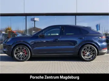 PORSCHE Cayenne S Coupe PASM AZV BOSE ACC PANO HEAD-UP