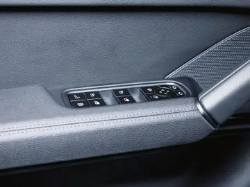 PORSCHE Cayenne S E-Hybrid Coupé Sport Design Paket