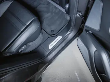 PORSCHE Cayenne S E-Hybrid Coupé Sport Design Paket