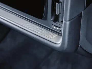 PORSCHE Cayenne S E-Hybrid Coupé Sport Design Paket