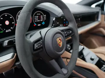 PORSCHE Cayenne Coupe S E-Hybrid P-Display HUD AHK 22z