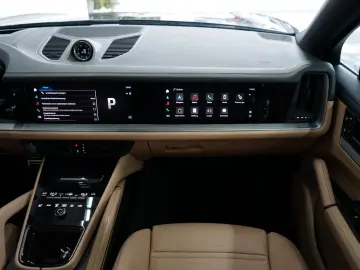 PORSCHE Cayenne Coupe S E-Hybrid P-Display HUD AHK 22z