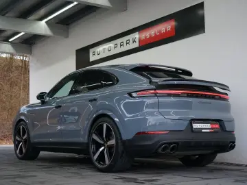 PORSCHE Cayenne Coupe S E-Hybrid P-Display SpAbgas MEGA!