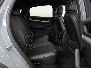 PORSCHE Cayenne Coupe S E-Hybrid P-Display SpAbgas MEGA!