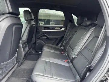 PORSCHE Cayenne S MATRIX PANO BOSE 360 KAMERA SOFT