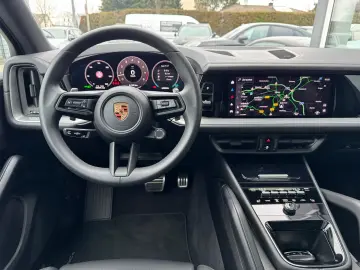 PORSCHE Cayenne S MATRIX PANO BOSE 360 KAMERA SOFT