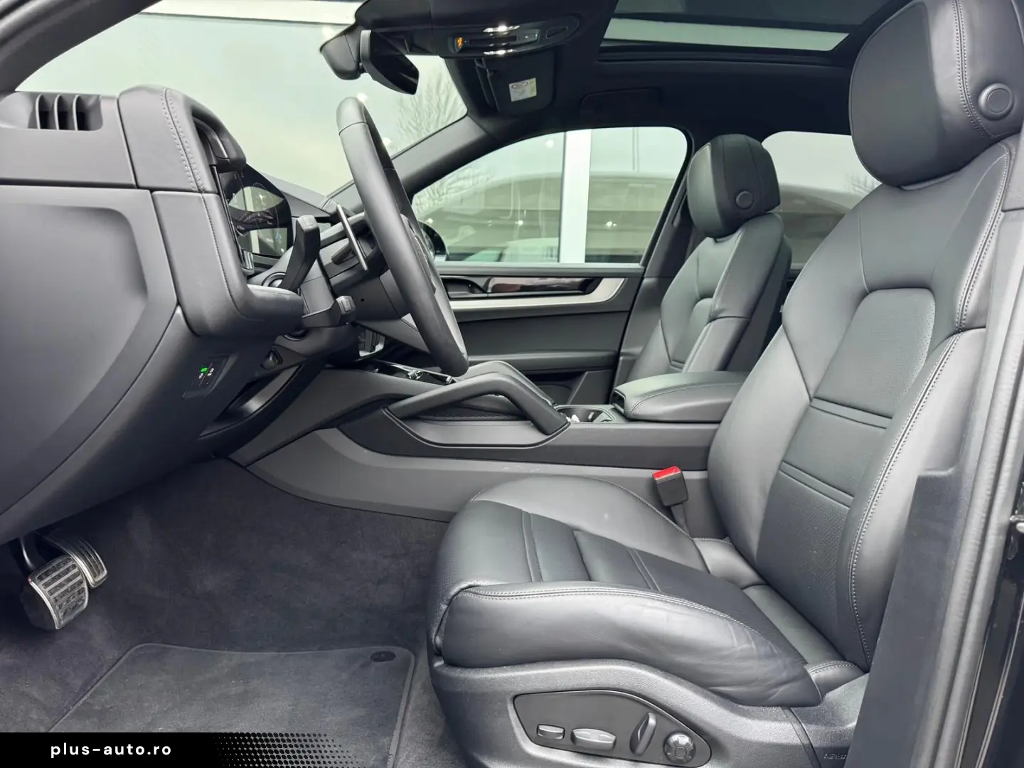 PORSCHE Cayenne S MATRIX PANO BOSE 360 KAMERA SOFT