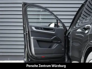 PORSCHE Cayenne E-Hybrid hu HD-Matrix HA-Lenkung BOSE