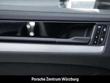 PORSCHE Cayenne E-Hybrid hu HD-Matrix HA-Lenkung BOSE