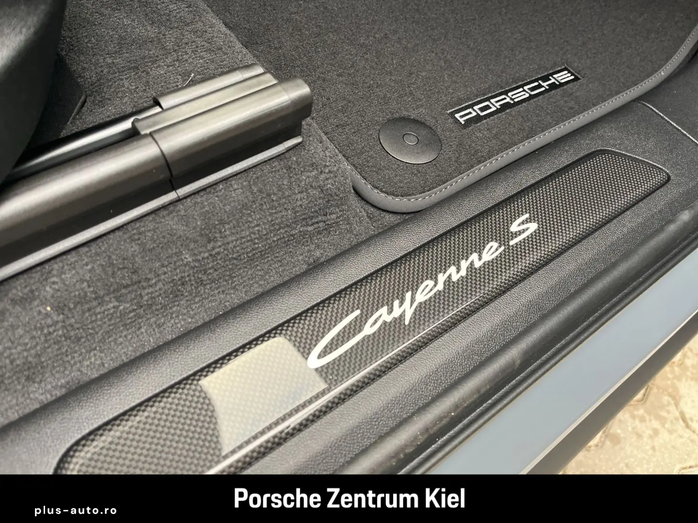 PORSCHE Cayenne S E-Hybrid Panorama InnoDrive LED-Matrix