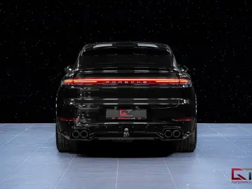 PORSCHE Cayenne E-Hyb Coupé 2024 SportDesign 22  Pano HD