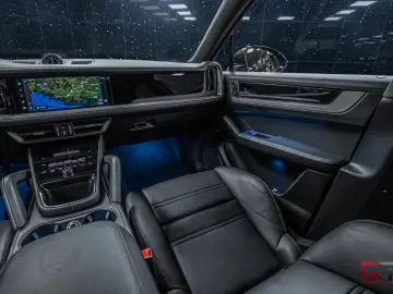 PORSCHE Cayenne E-Hyb Coupé 2024 SportDesign 22  Pano HD