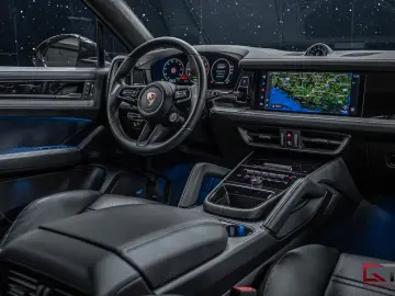 PORSCHE Cayenne E-Hyb Coupé 2024 SportDesign 22  Pano HD