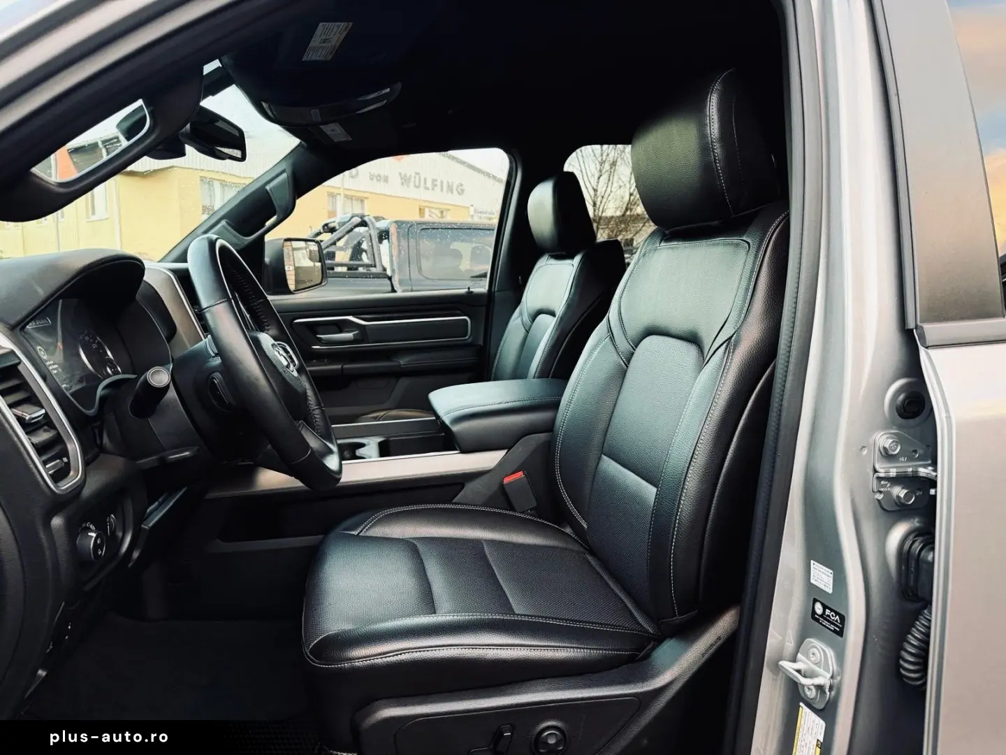 DODGE LPG AHK NAVI LONGBED OFFROAD ALCANTARA LIFT LED