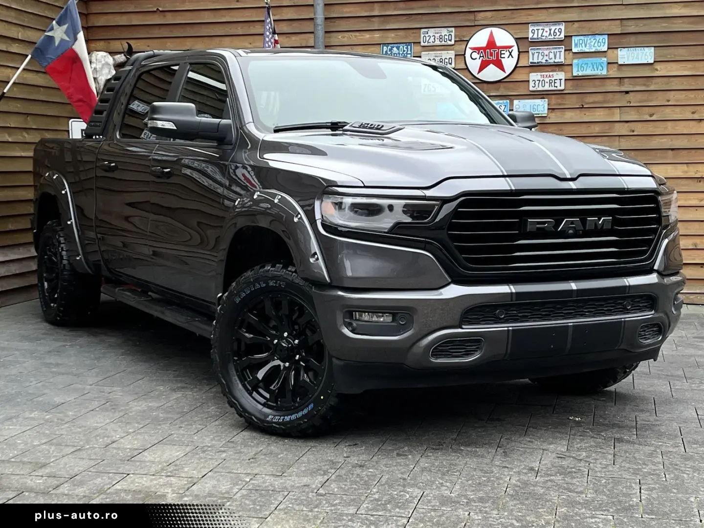 DODGE RAM 1500 Night Edition 5 7L LPG 12´´ Nav 4x4 AHK