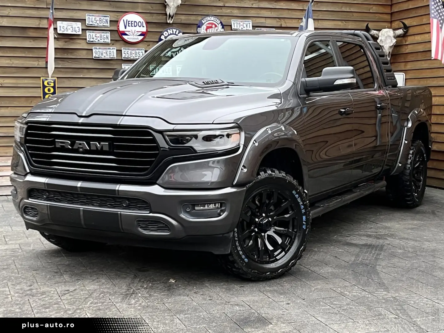 DODGE RAM 1500 Night Edition 5 7L LPG 12´´ Nav 4x4 AHK