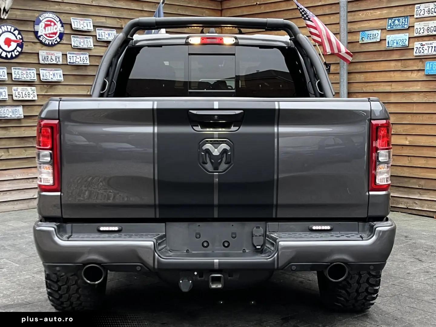 DODGE RAM 1500 Night Edition 5 7L LPG 12´´ Nav 4x4 AHK