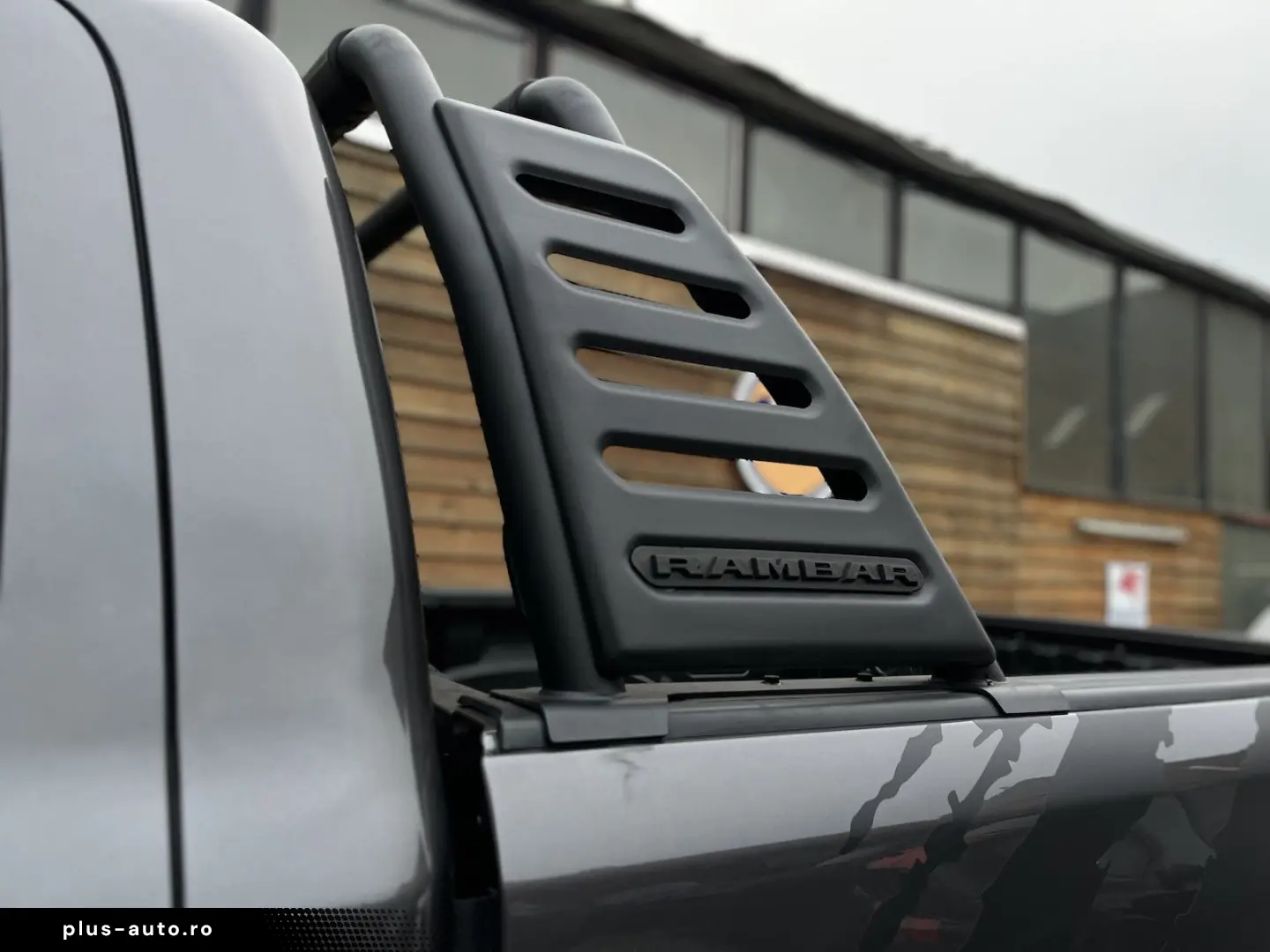 DODGE RAM 1500 Night Edition 5 7L LPG 12´´ Nav 4x4 AHK