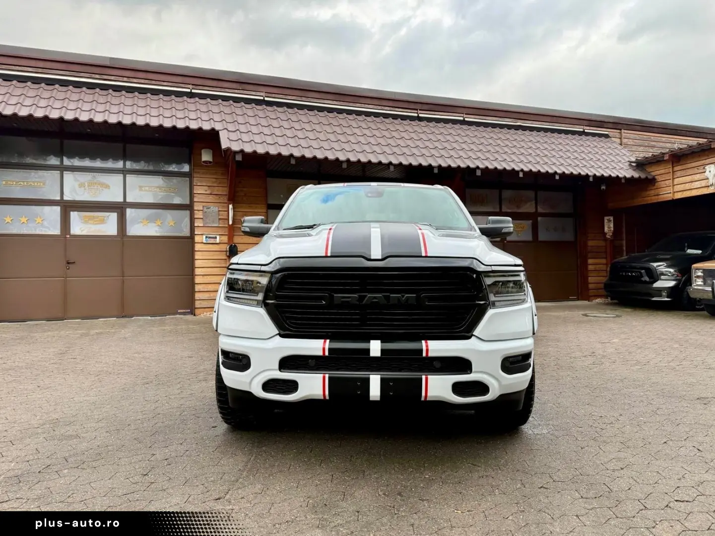 DODGE 5 7L LPG AHK OFF-ROAD BÜGEL LONG BED GARANTIE