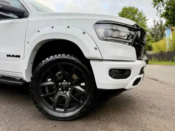 DODGE 5 7L LPG AHK OFF-ROAD BÜGEL LONG BED GARANTIE