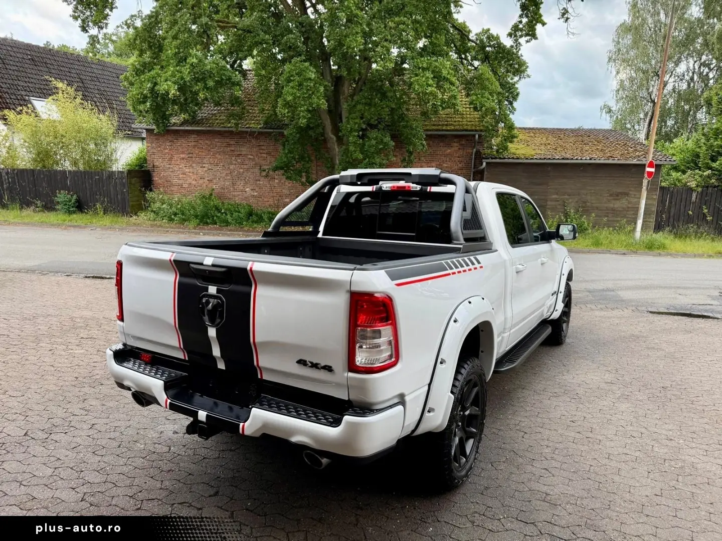 DODGE 5 7L LPG AHK OFF-ROAD BÜGEL LONG BED GARANTIE