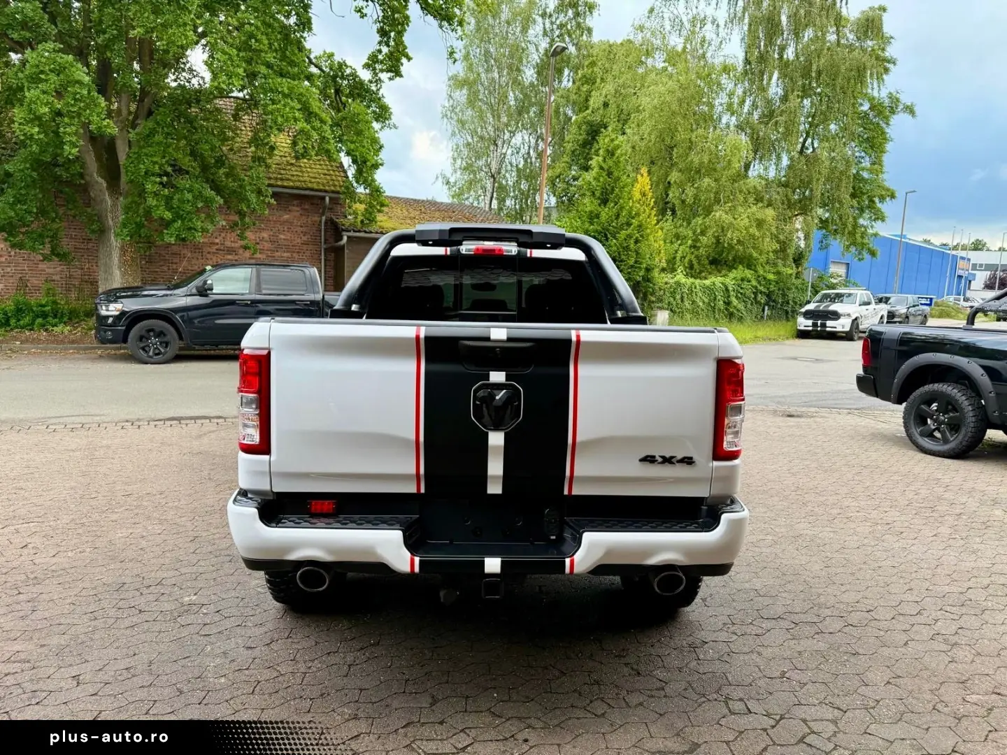 DODGE 5 7L LPG AHK OFF-ROAD BÜGEL LONG BED GARANTIE