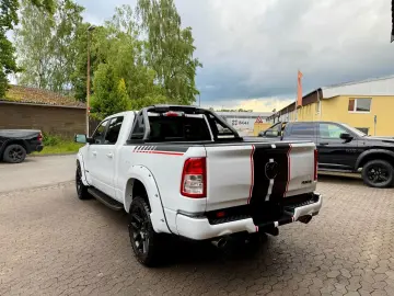 DODGE 5 7L LPG AHK OFF-ROAD BÜGEL LONG BED GARANTIE