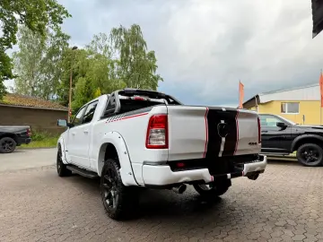 DODGE 5 7L LPG AHK OFF-ROAD BÜGEL LONG BED GARANTIE