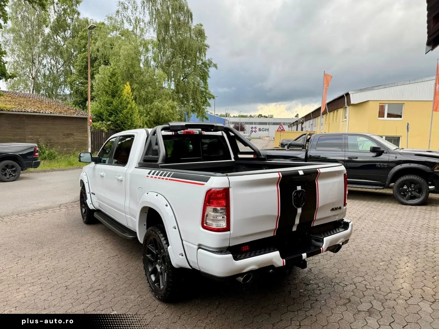 DODGE 5 7L LPG AHK OFF-ROAD BÜGEL LONG BED GARANTIE