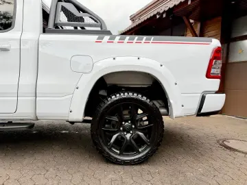 DODGE 5 7L LPG AHK OFF-ROAD BÜGEL LONG BED GARANTIE