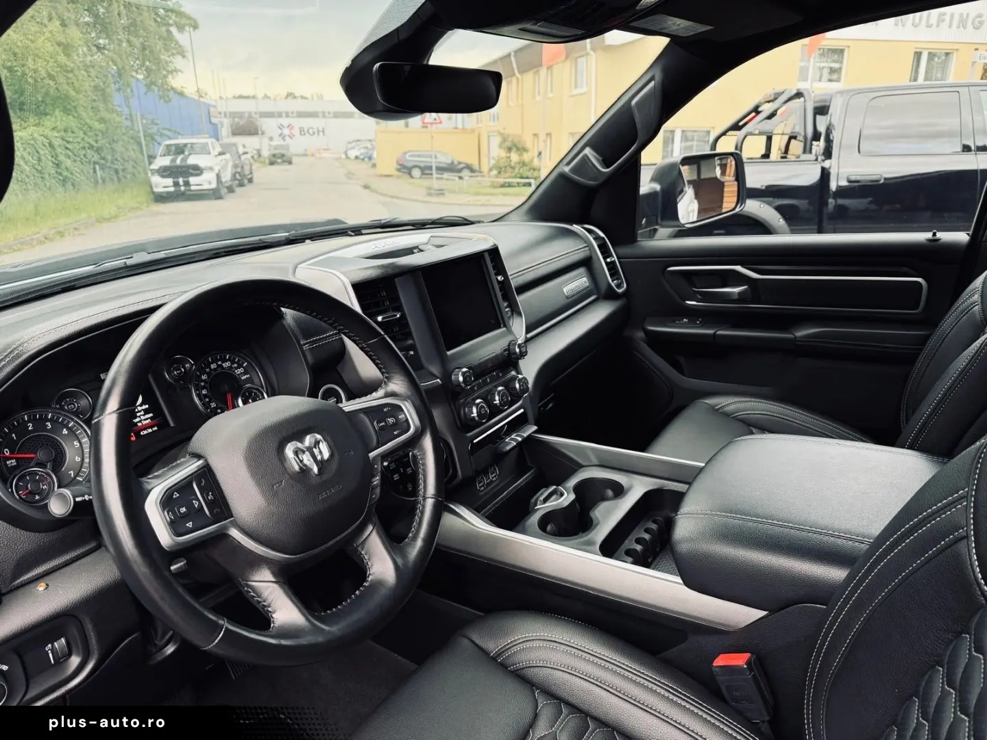 DODGE 5 7L LPG AHK OFF-ROAD BÜGEL LONG BED GARANTIE