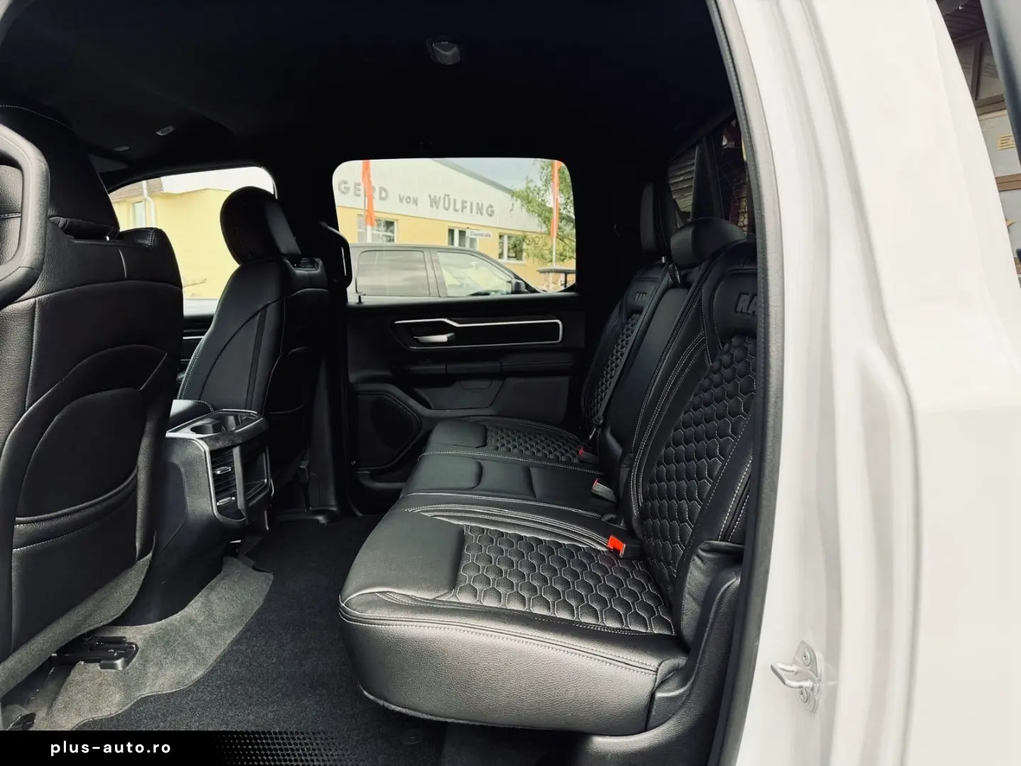 DODGE 5 7L LPG AHK OFF-ROAD BÜGEL LONG BED GARANTIE