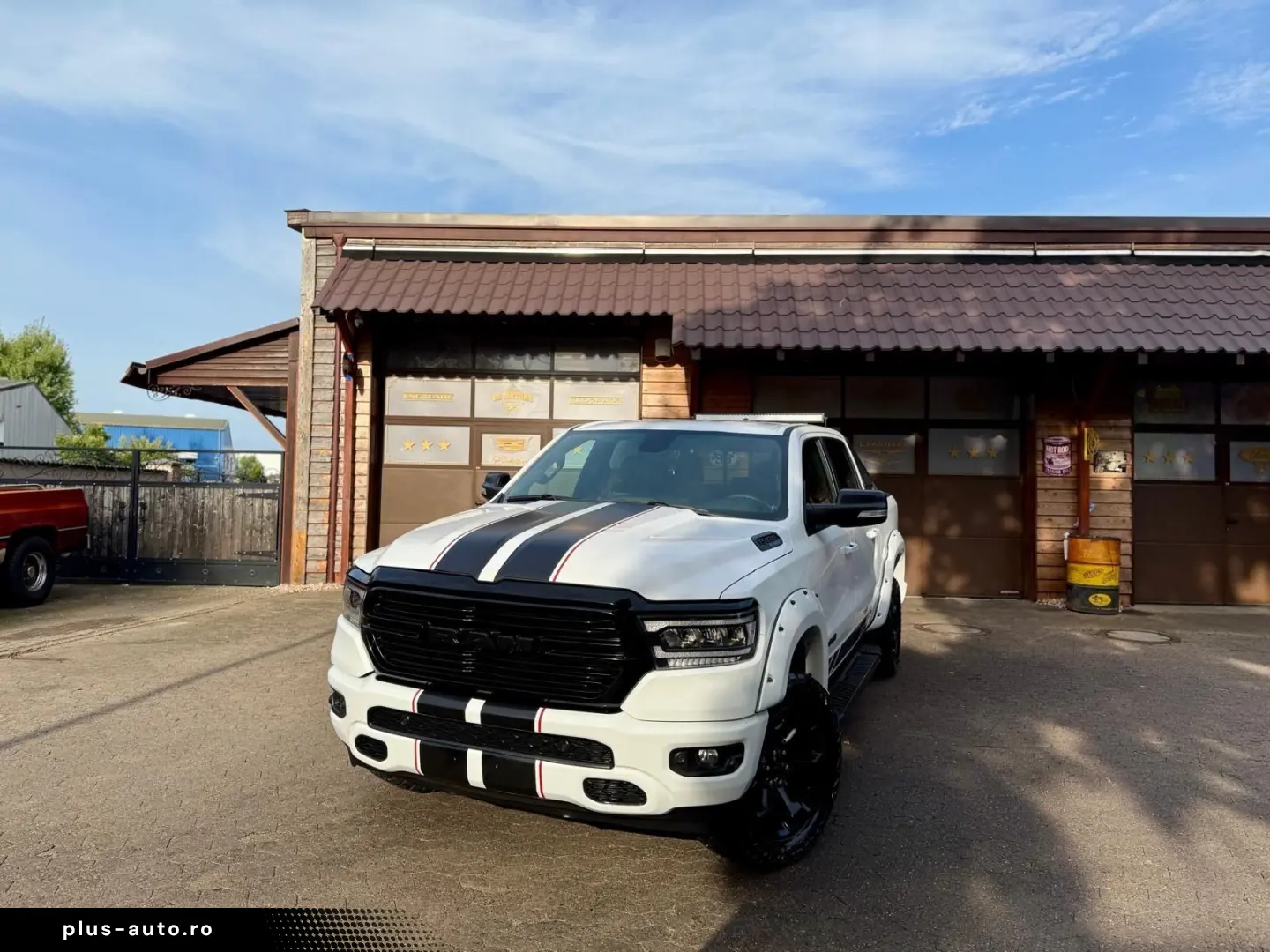 DODGE V8 LPG OFFROAD LIFT BÜGEL 4X4 NAVI AHK GARANTIE