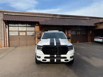 DODGE V8 LPG OFFROAD LIFT BÜGEL 4X4 NAVI AHK GARANTIE