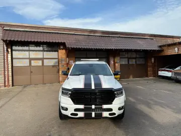 DODGE V8 LPG OFFROAD LIFT BÜGEL 4X4 NAVI AHK GARANTIE