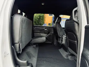 DODGE V8 LPG OFFROAD LIFT BÜGEL 4X4 NAVI AHK GARANTIE