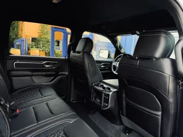 DODGE V8 LPG OFFROAD LIFT BÜGEL 4X4 NAVI AHK GARANTIE