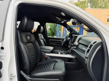 DODGE V8 LPG OFFROAD LIFT BÜGEL 4X4 NAVI AHK GARANTIE