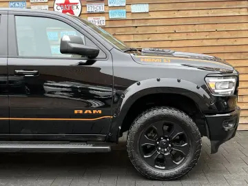 DODGE RAM 1500 OFFROAD 5.7L AHK 4x4 LPG SZH Rollbar