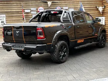 DODGE RAM 1500 OFFROAD 5.7L AHK 4x4 LPG SZH Rollbar